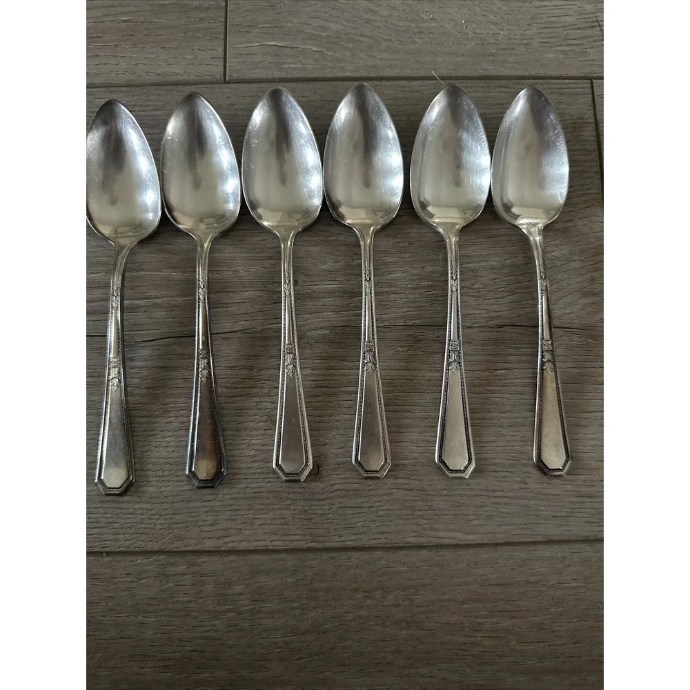 26 International international silver
